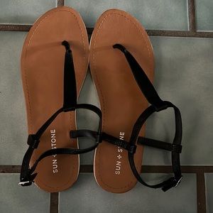 Women thong sandals